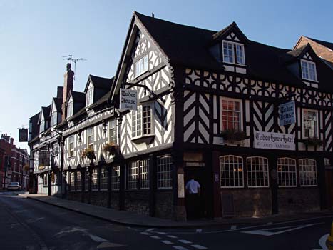 Tudor House Hotel